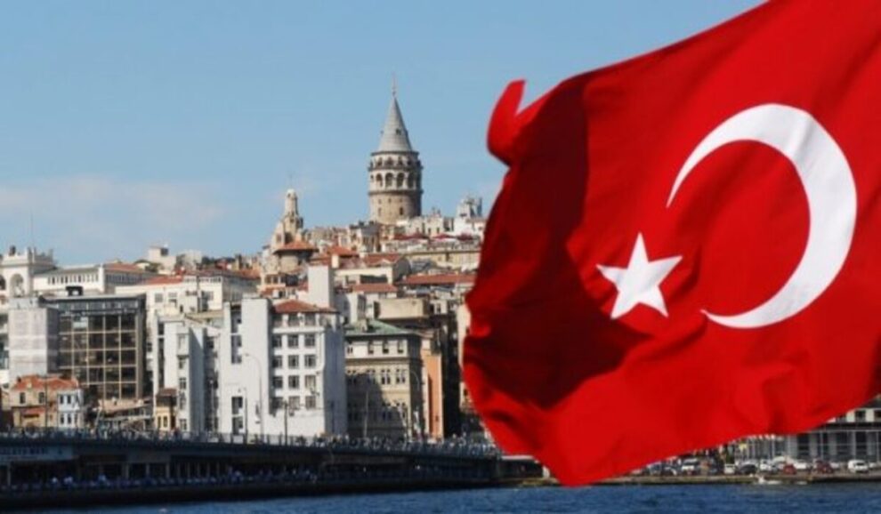 منح دراسية مجانية في تركيا 2023