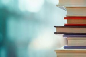 أفضل 7 كتب لتطوير الذات