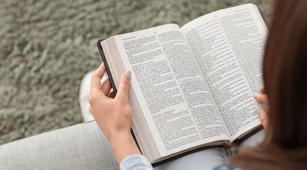 كيف تبني عادة القراءة بنصف ساعة يومياً