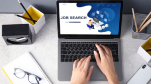 ابلكيشن وظيفتك علينا يساعدك في العثور على أفضل فرص العمل بسهولة وسرعة،